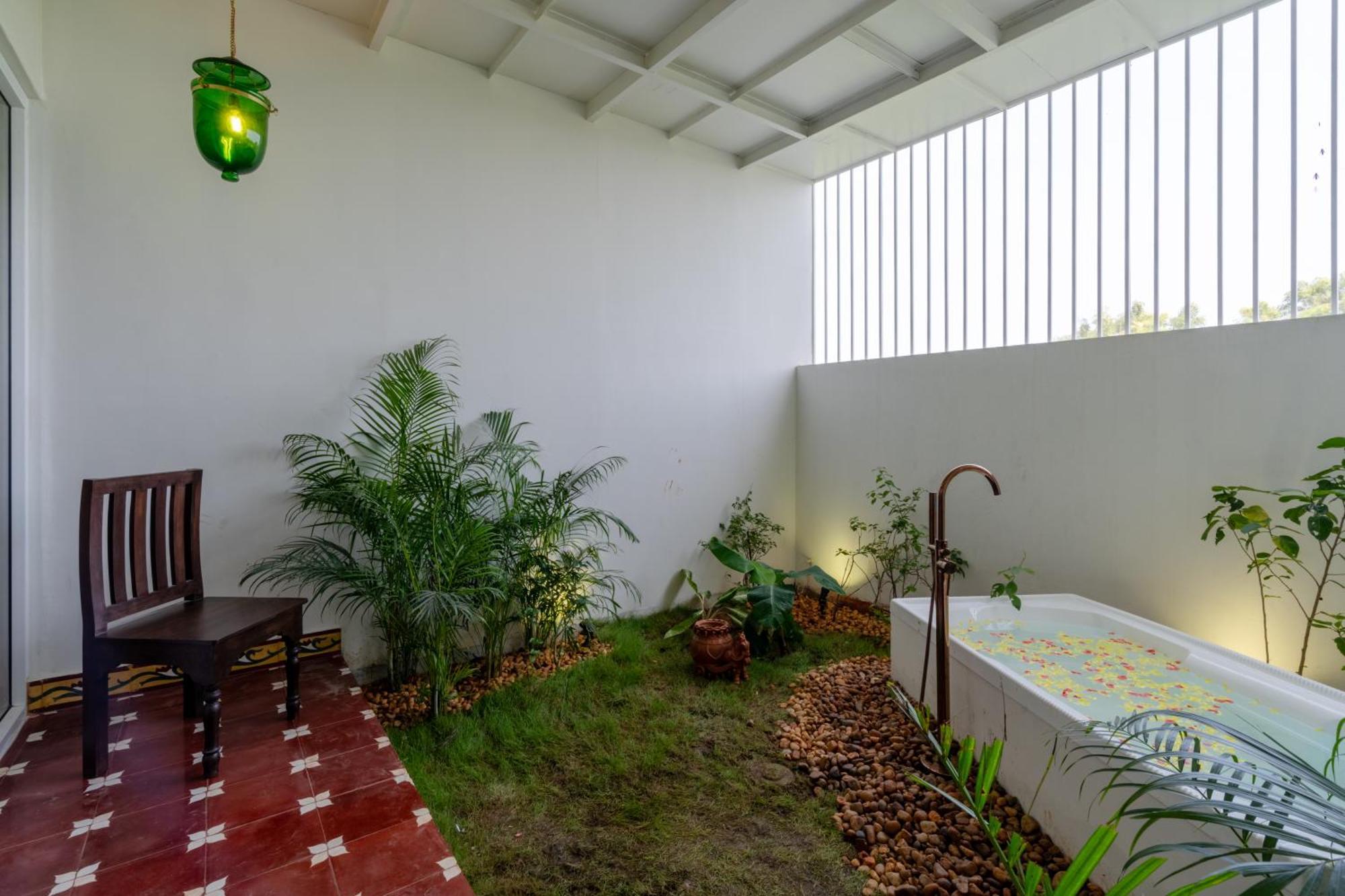 Nomads Resort - Destination Stays Pondicherry Exterior foto